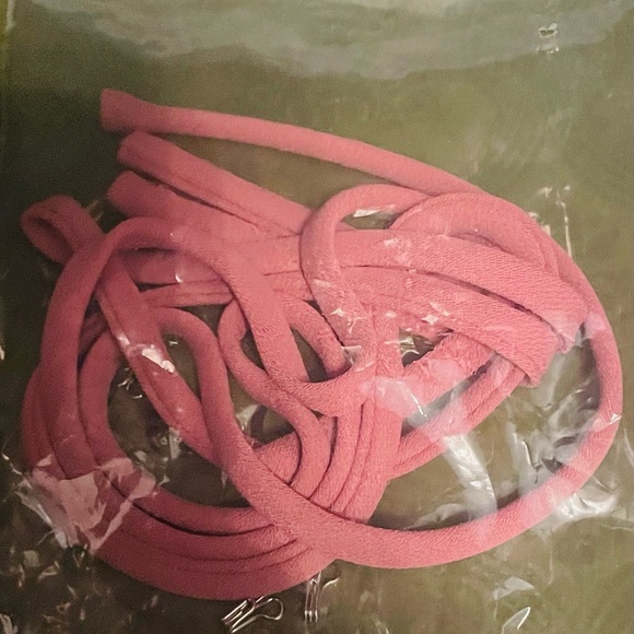 Bridesmaid dress, great for 2023 Weddings! - Picture 3 of 3